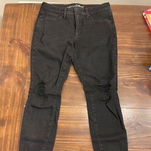Universal Thread Skinny Black Distressed Jeans